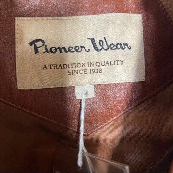 Vintage Pioneer Wear Women’s Western genuine leather jacket size Medium - Picture 12 of 12